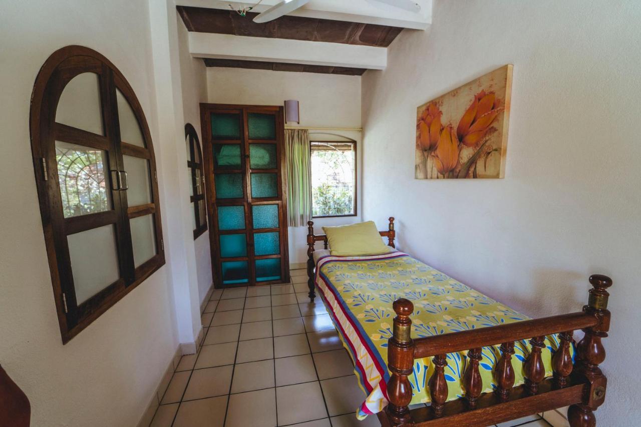 Gaia'S Garden Guest House Auroville Exterior foto